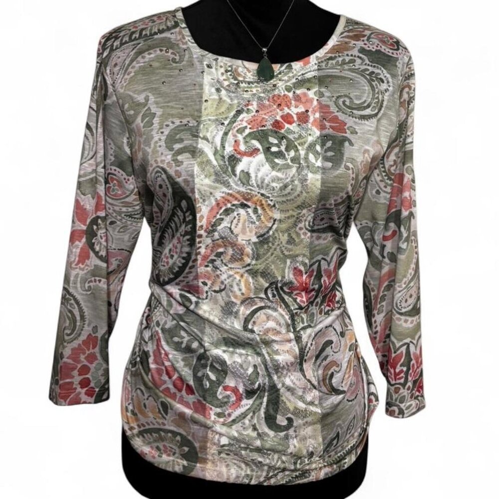 Alfred Dunner paisley print top with beaded details. Size M